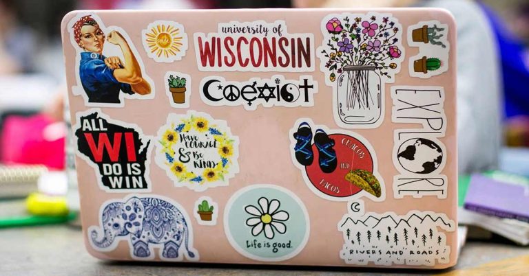 trang-tri-laptop-1