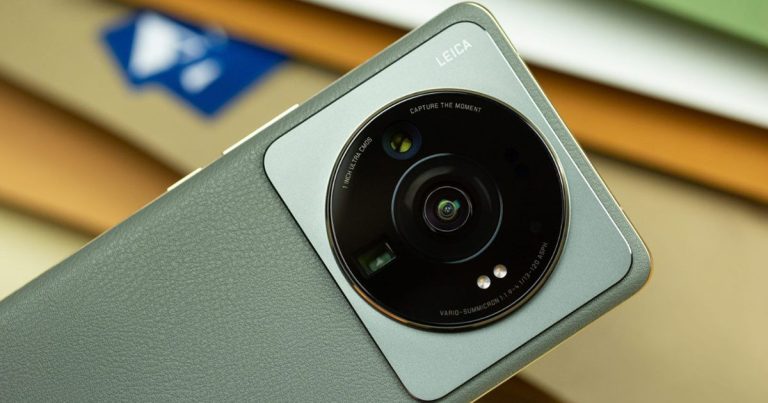 Xiaomi-13-Ultra-ong-kinh-tiem-vong-1