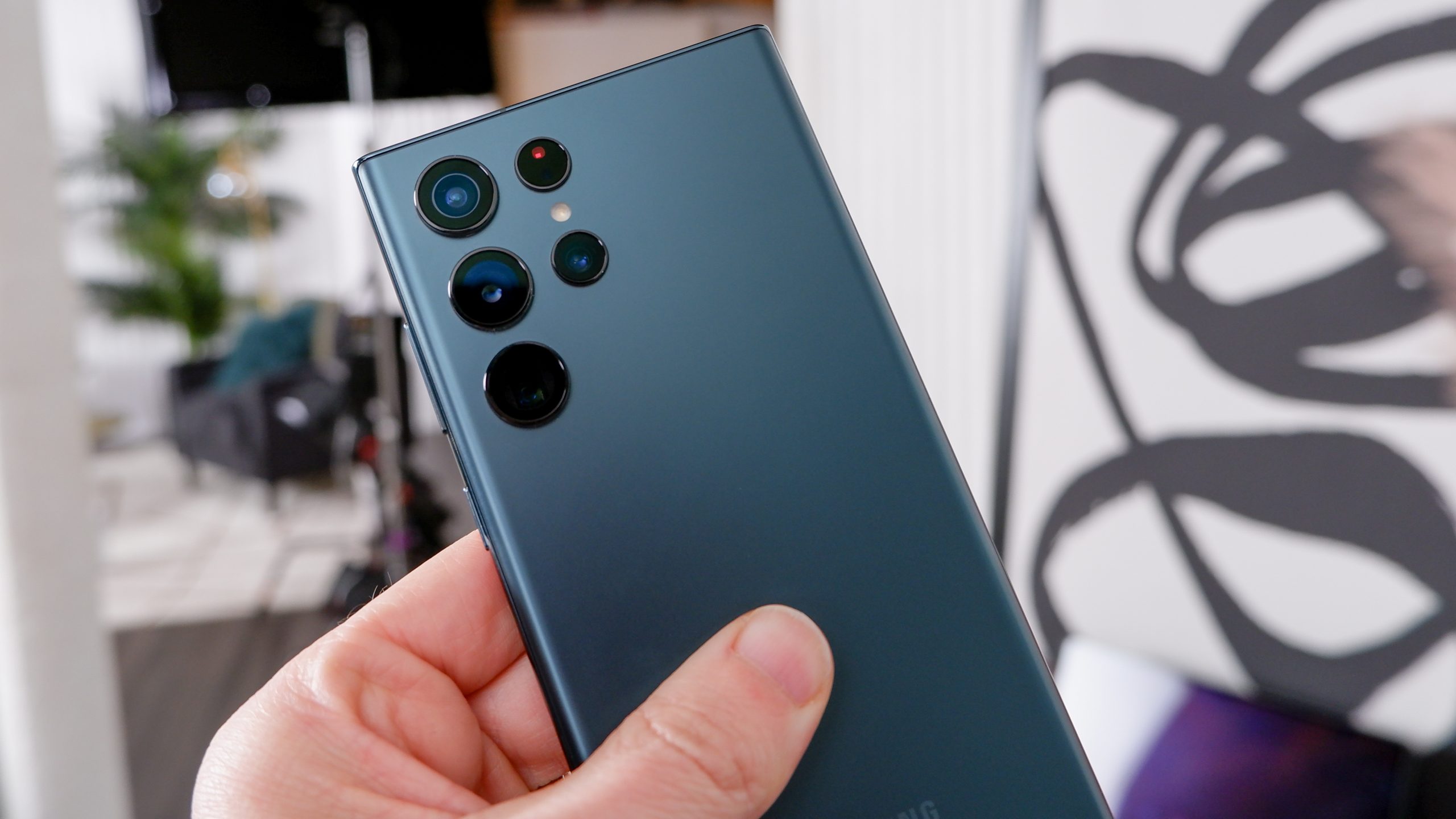 hình ảnh quảng cáo Galaxy S23