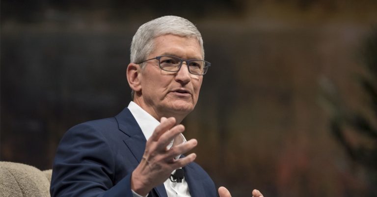 den-tim-cook-cung-khong-thoat-khoi-canh-bi-giam-luong-2