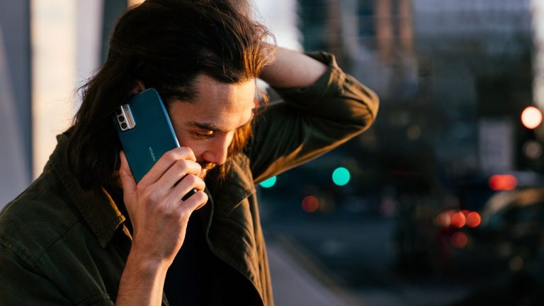 Nokia C22 và C32 ra mắt, pin trâu tận 3 ngày