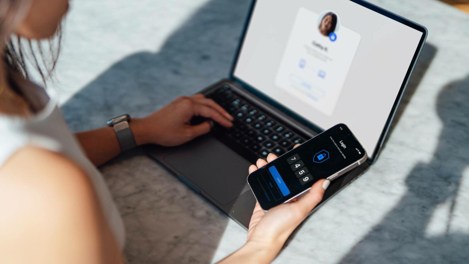 twitter-tinh-phi-nguoi-dung-xac-thuc-hai-yeu-to-qua-sms