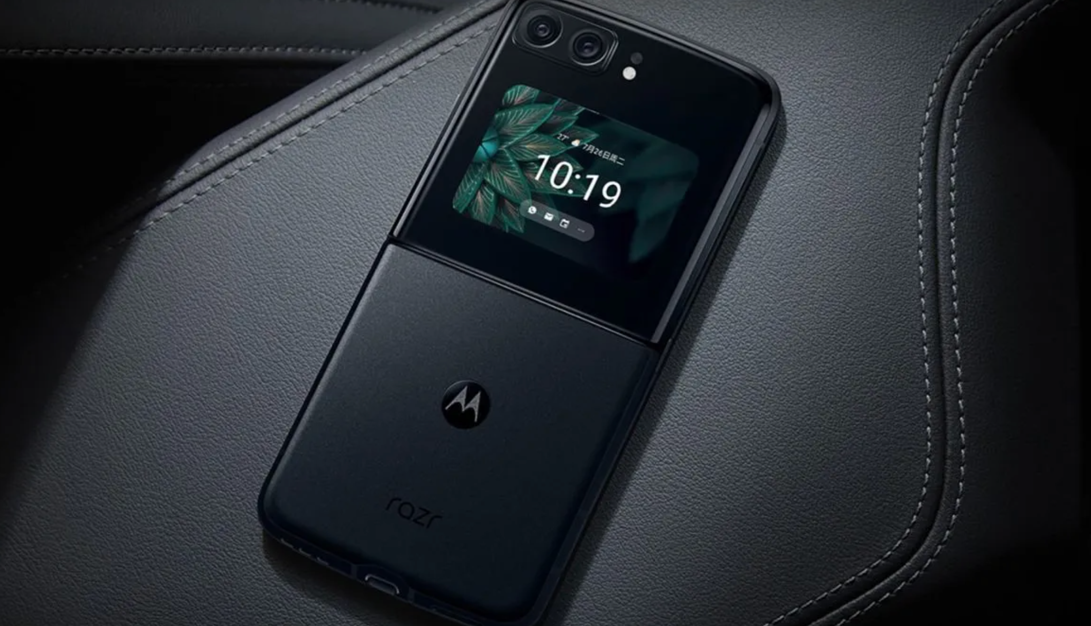 teaser điện thoại gập Motorola