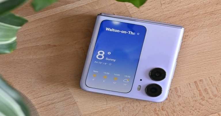 oppo-find-n2-flip-android-14-thump