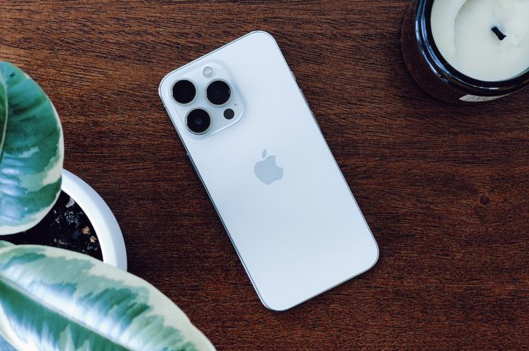 tai-sao-can-dung-op-lung-iPhone