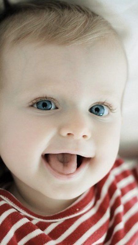 Hình ảnh em bé Hàn Quốc đáng yêu | Em bé, Ảnh em bé, Đang yêu
