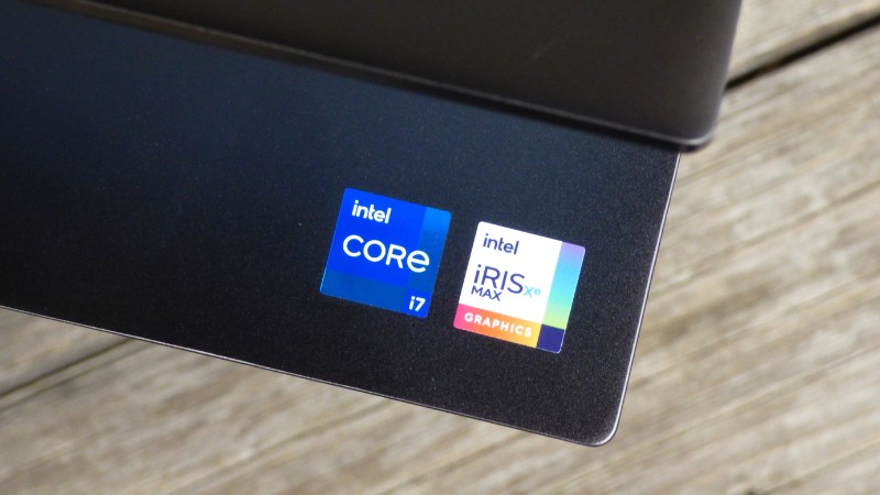 Intel-Iris-Xe-Graphics-1