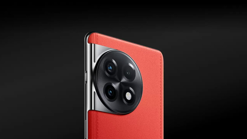 OnePlus-11R-Solar-Red-4