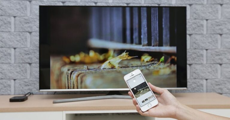 cach-phan-chieu-man-hinh-iphone-len-tivi-sony