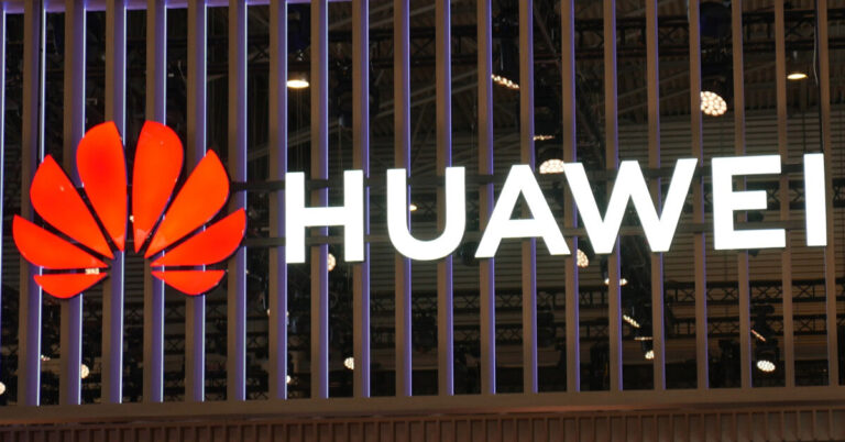 điện-thoại-gập-ba