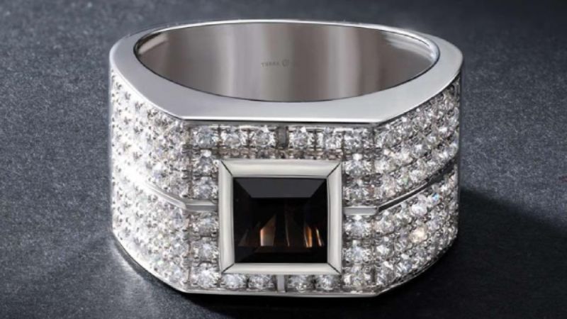 nhan-vang-trang-nam-4