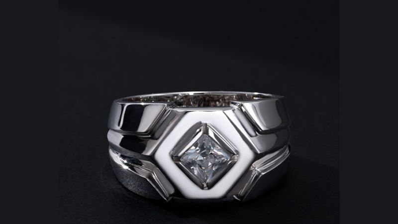 nhan-vang-trang-nam-6