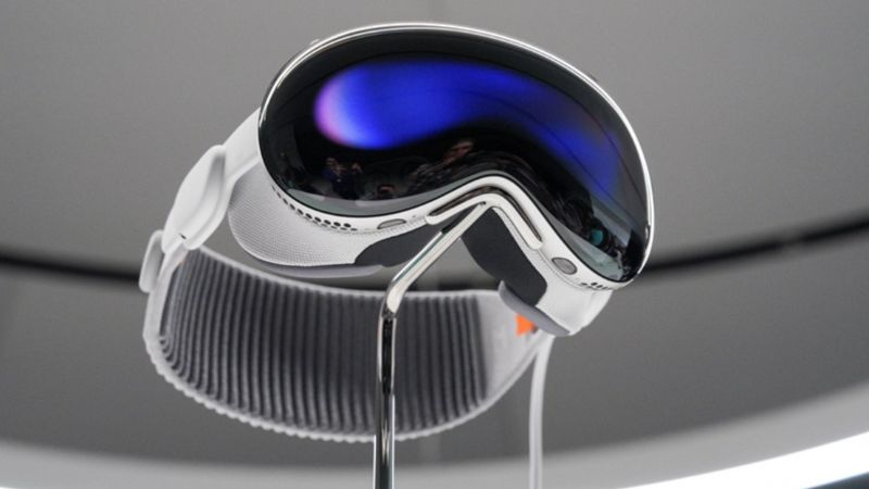 Vision Pro ra mắt khi nào