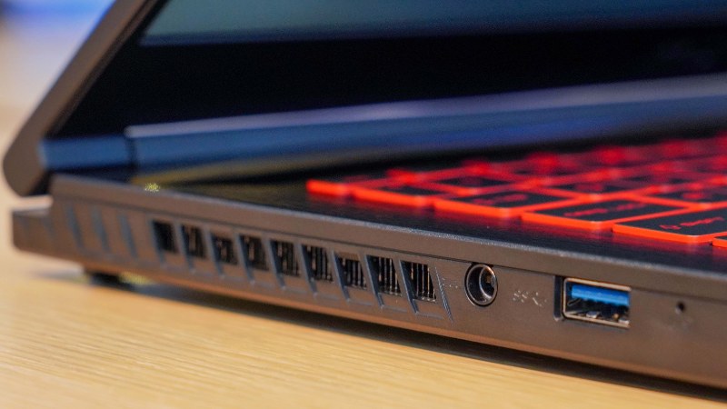 laptop-gaming-MSI-GF63-Thin-12VE-460VN-6