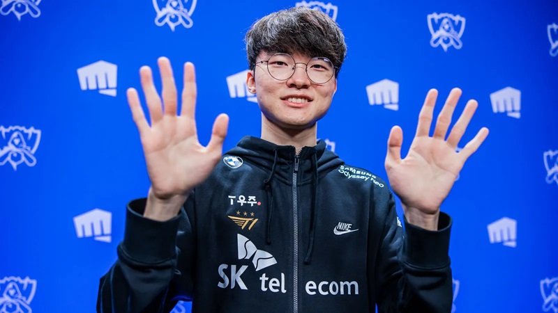 t1-faker-2
