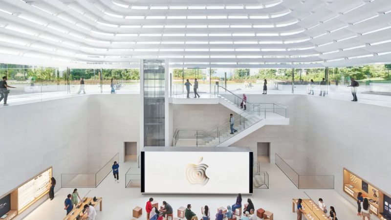 Apple-Store-Kuala-Lumpur-TXR-2