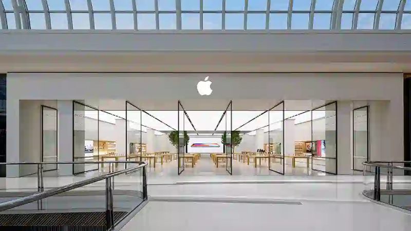 Apple-Store-Kuala-Lumpur-TXR-3