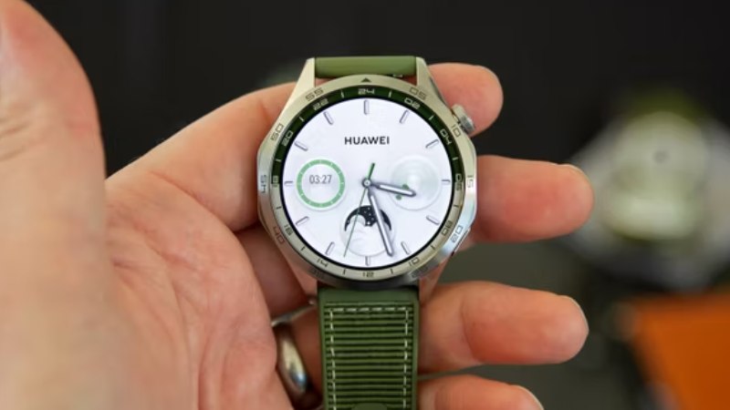 HUAWEI-Watch-GT-4-Green-3