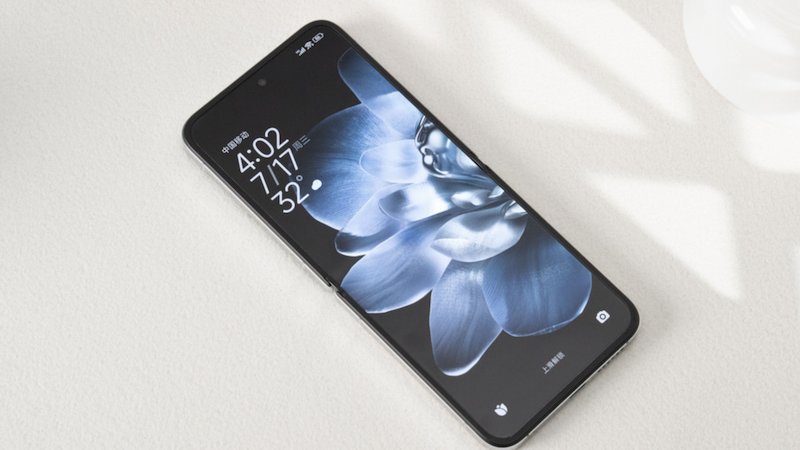 Xiaomi-MIX-Flip-3
