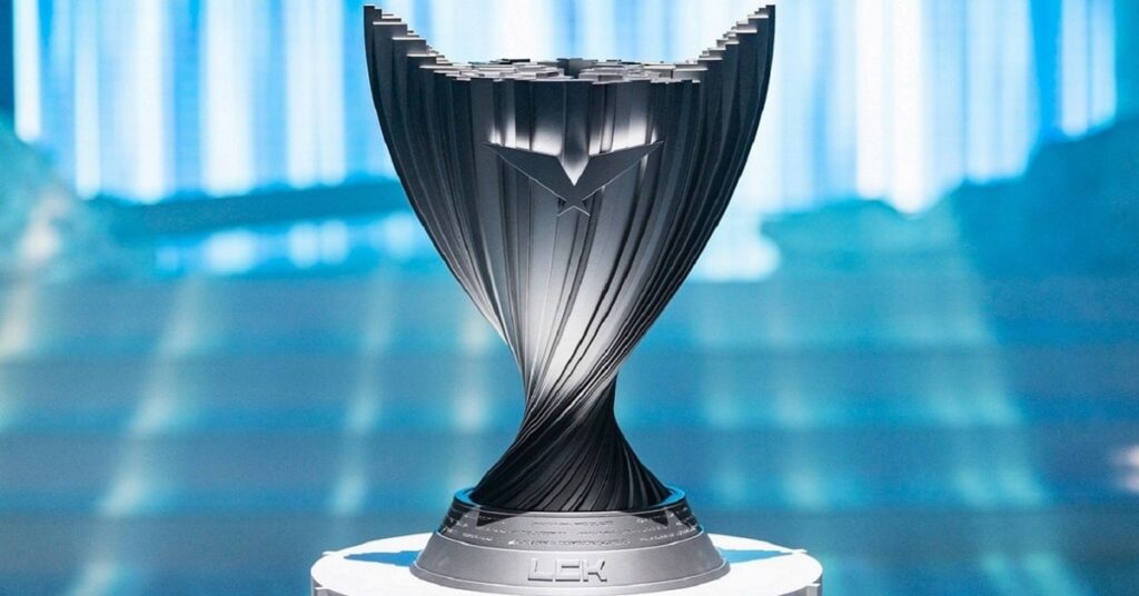 B ng u v ng playoff cho l ch thi u lck m a h 2024