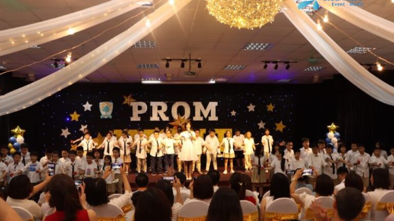 Prom là gì? Những Điều Cần Biết Về Tiệc Prom Party