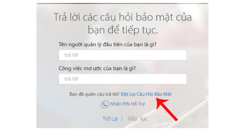 Tiếp tục trả lời ba câu hỏi bảo mật và sau đó chọn Tiếp theo (Next).