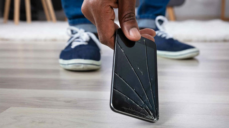 man-hinh-dien-thoai-bi-nhieu-3