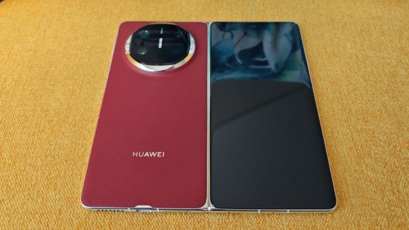 Huawei Mate X6 ra mắt