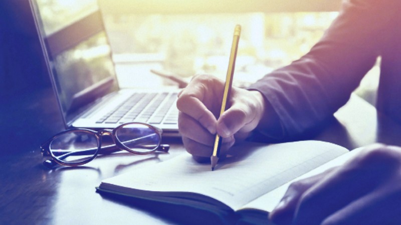 tai-mau-giay-a4-co-dong-ke-cham-8