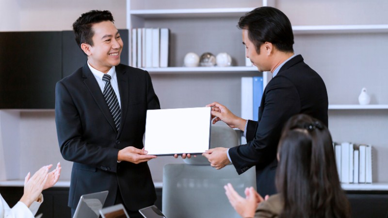 tai-mau-giay-khen-file-word-1