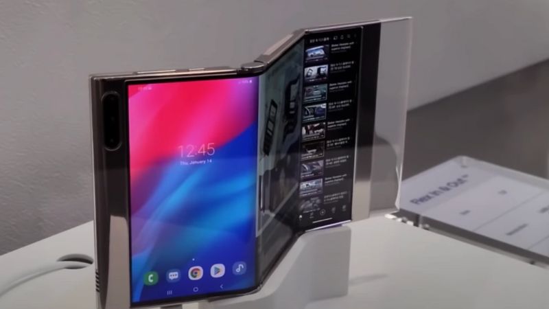 điện thoại gập 3
