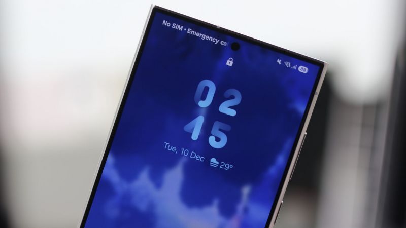 Galaxy S25 Ultra phiên bản 16GB