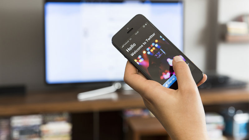 cach-chia-se-man-hinh-dien-thoai-len-tivi-1