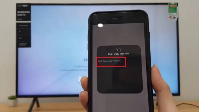 Chọn tên tivi Samsung mà bạn muốn kết nối và nhập mã PIN