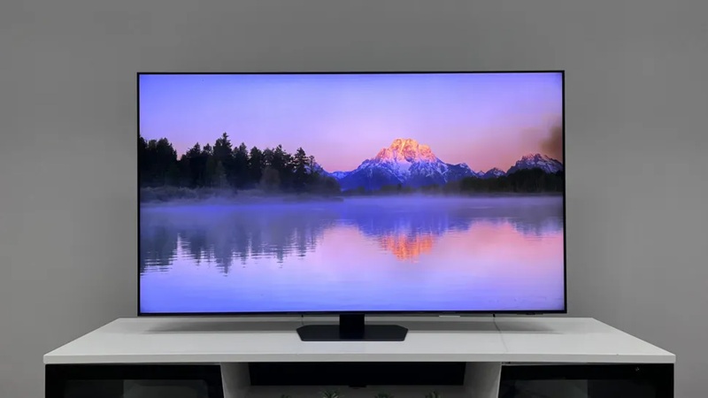 Samsung QN90F Neo QLED TV