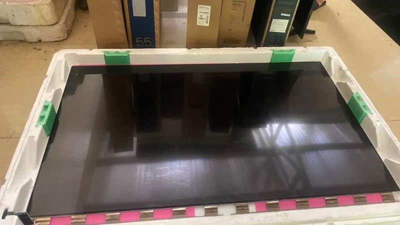 tivi-bi-soc-man-hinh-14