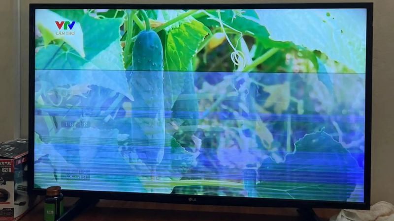 tivi-bi-soc-man-hinh-24