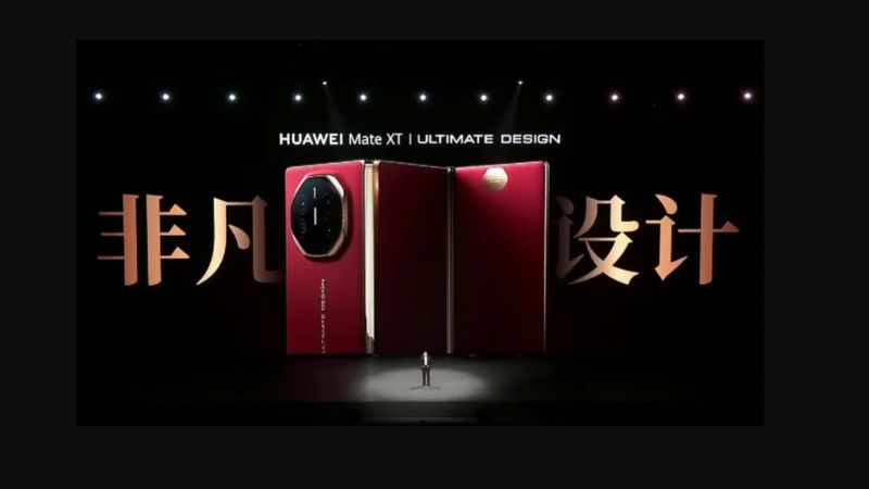 Huawei Mate XT gập 3