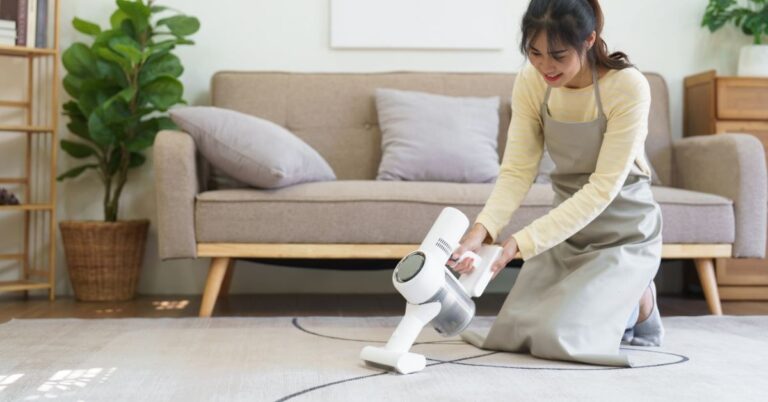 may-hut-bui-cam-tay-mini-thumb