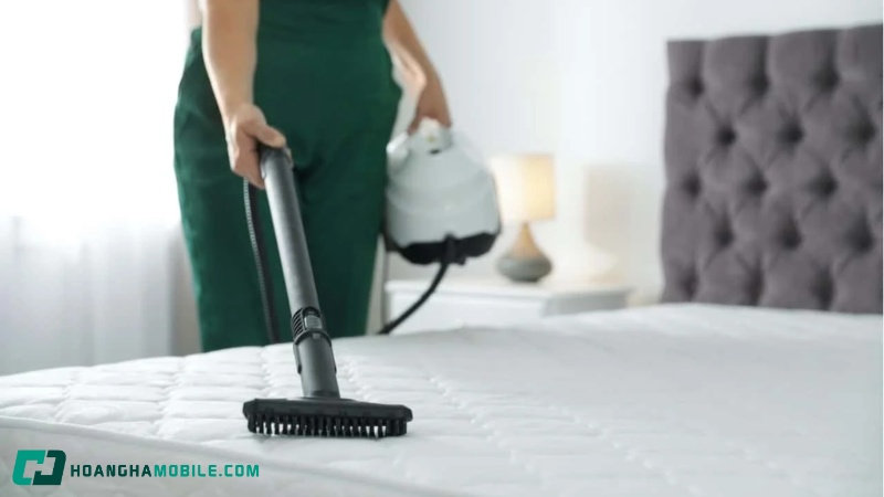 meo-lam-sach-ga-giuong-voi-may-hut-bui-ga-giuong-hieu-qua-6