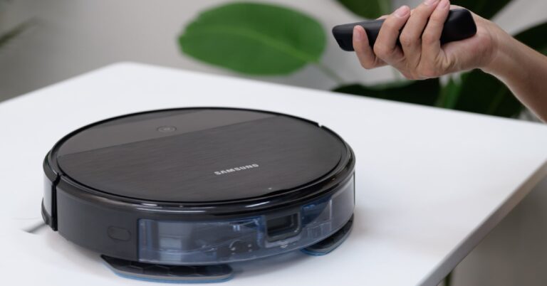 robot-hut-bui-sam-sung