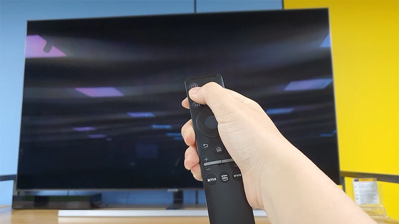 Tivi đang bật nhưng không có hình ảnh xuất hiện