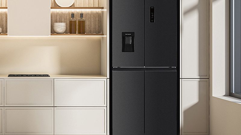 tu-lanh-hitachi-bao-loi-2​