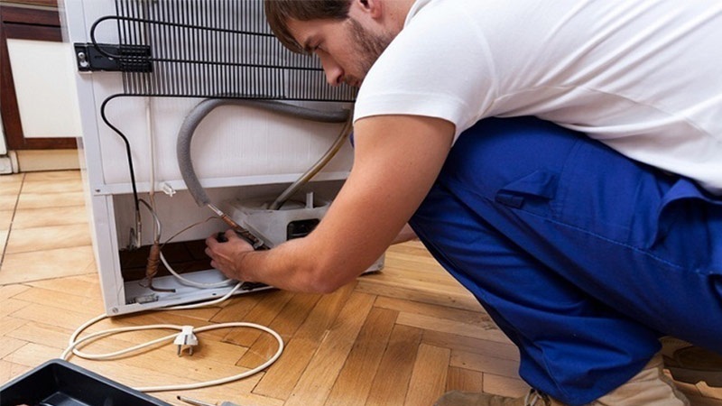 Cách khắc phục lỗi F012 trên tủ lạnh Hitachi