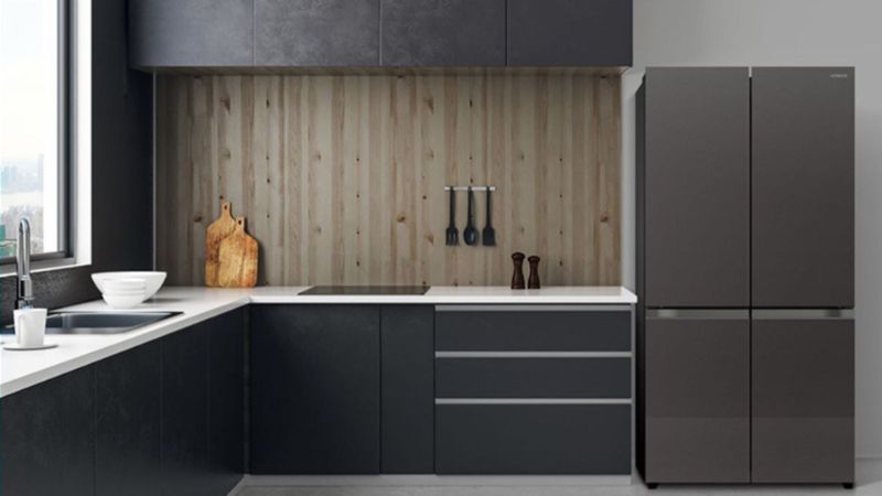 tu-lanh-hitachi-bao-loi​-4