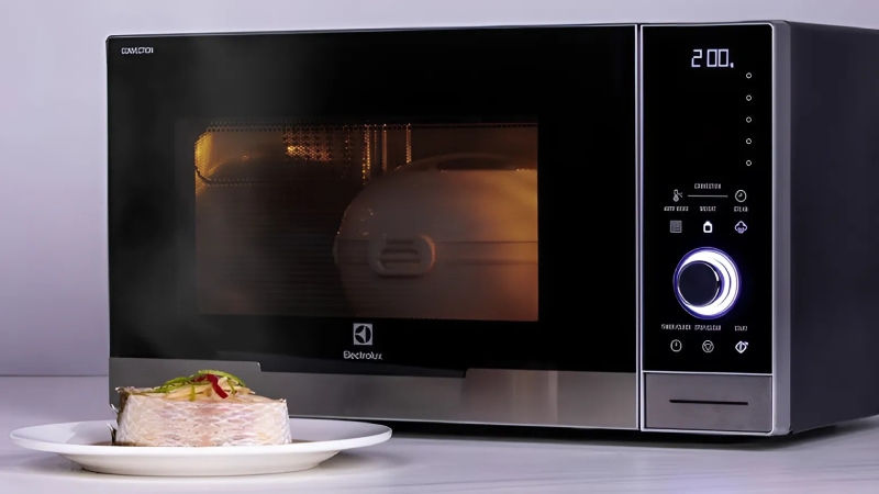 cach-su-dung-lo-vi-song-Electrolux-3