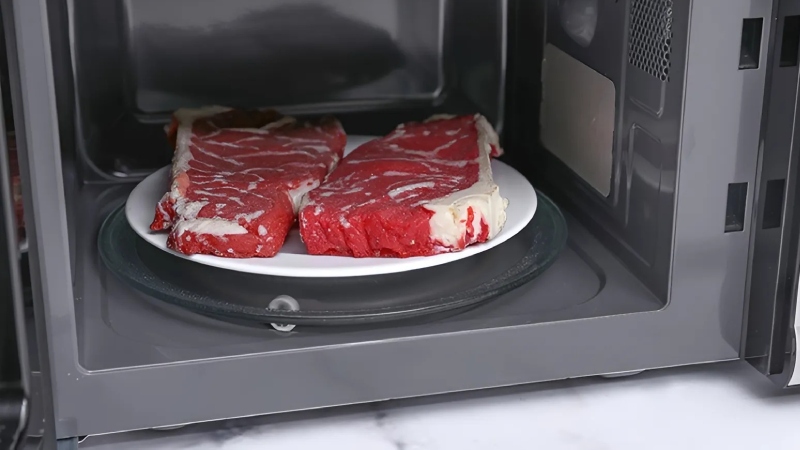 cach-su-dung-lo-vi-song-Electrolux-7