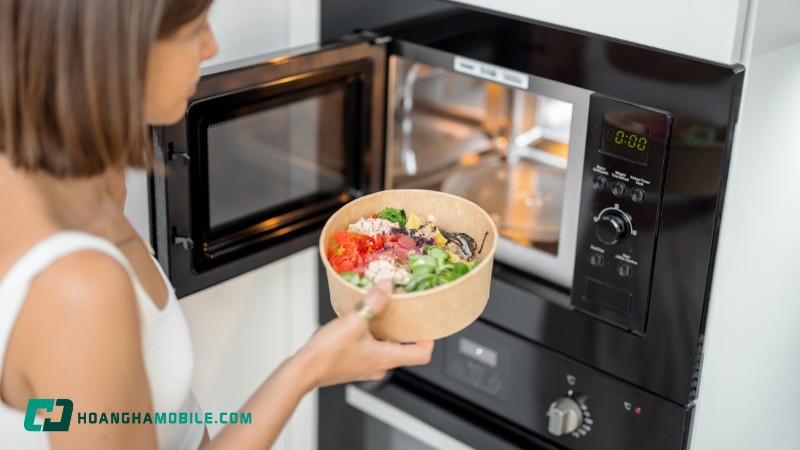 co-an-toan-khi-su-dung-lo-vi-song-am-tu-khong-11