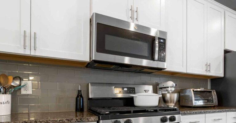 co-an-toan-khi-su-dung-lo-vi-song-am-tu-khong-14