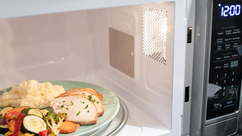 lo-vi-song-sharp-800w-10